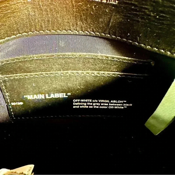 Authentic Off White Pattern Silk Floral Purse - Picture 12 of 14